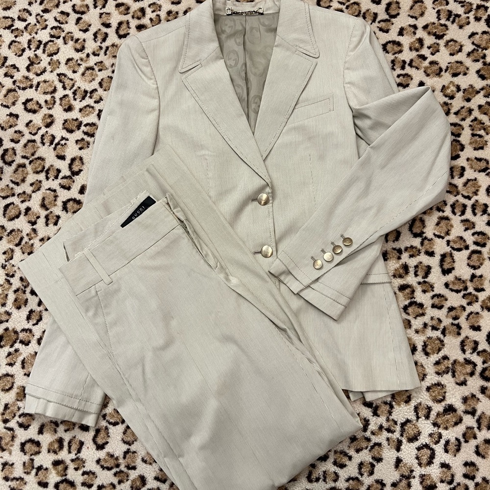 Gucci Women Suit Set